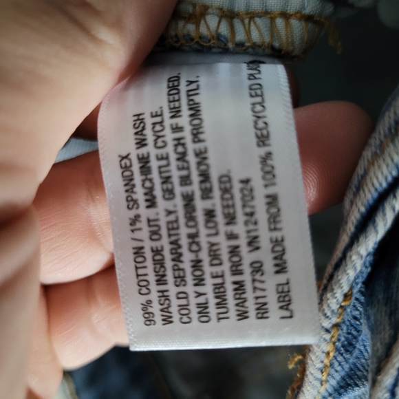 WILD FABLE | highest rise distressed mom jeans - Picture 9 of 10